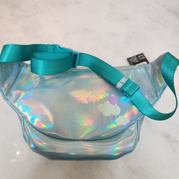 NWT Loungefly UP Disney Fanny Pack Belt Bag Crossbody Bag Balloons Carl Ellie - Picture 2 of 3